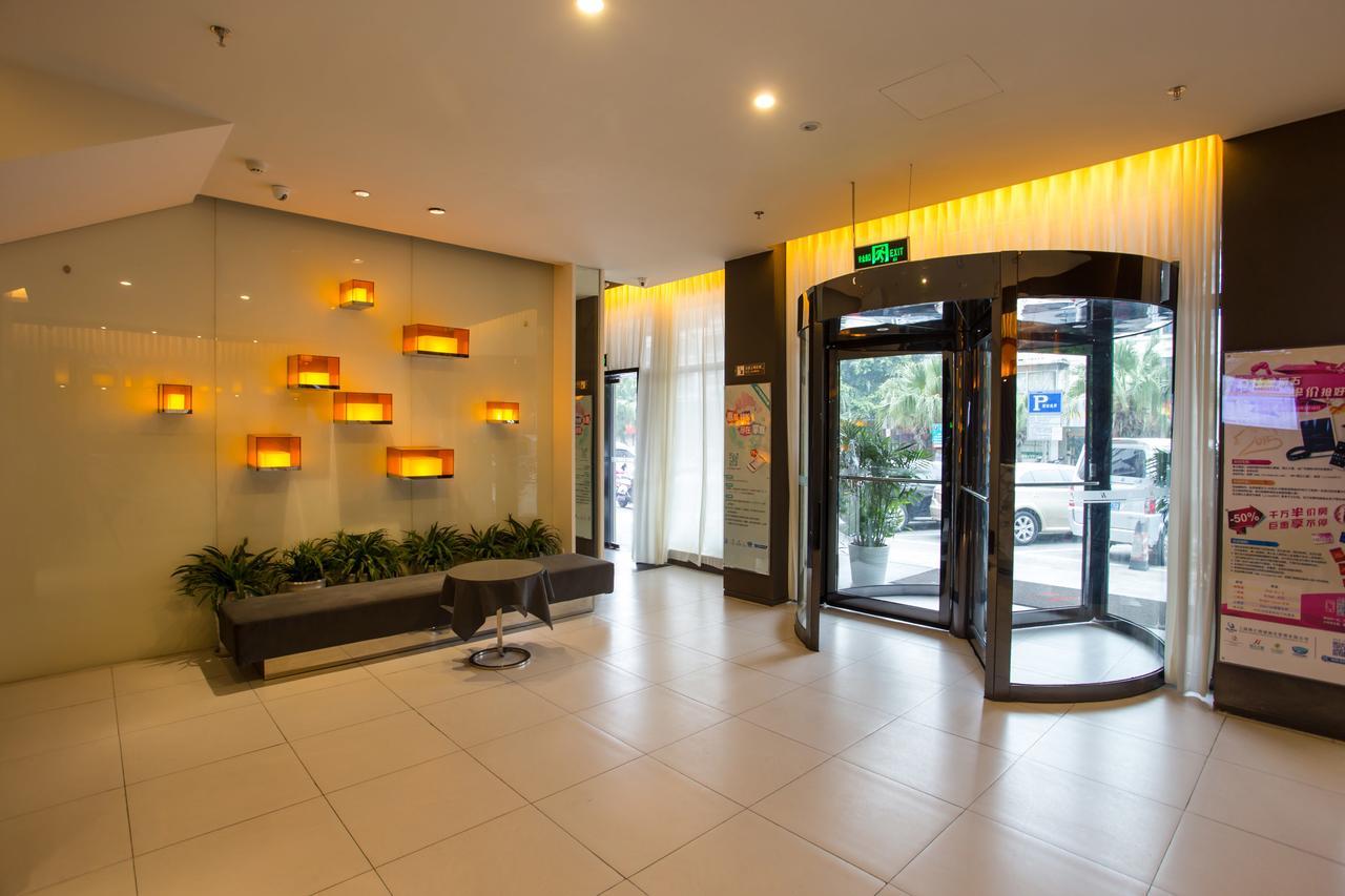 Jinjiang Inn Liuzhou Bubugao Square North Station Eksteriør billede